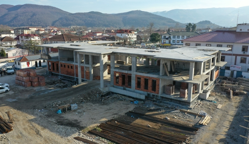 akyazi-spor-kompleksi-2023te-hizmete-girecekzstyrhpszu