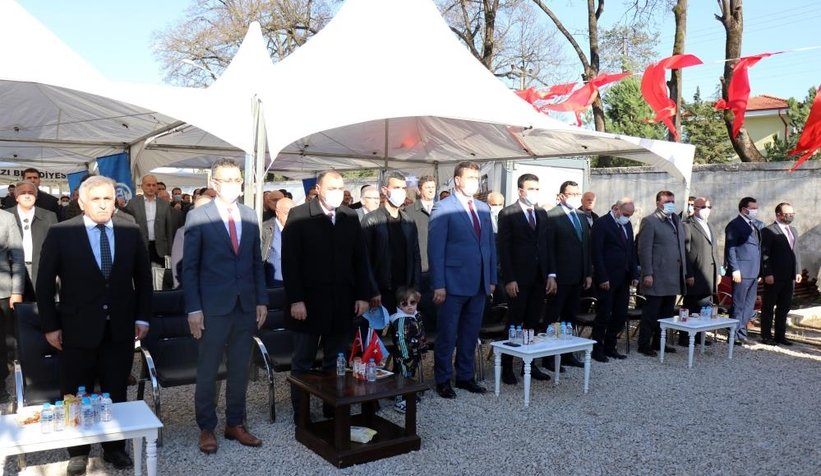 akyazi-spor-kompleksi-nin-temeli-atildimgrum25vaw