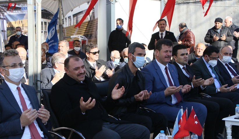 akyazi-spor-kompleksi-nin-temeli-atildimgrum25vaw