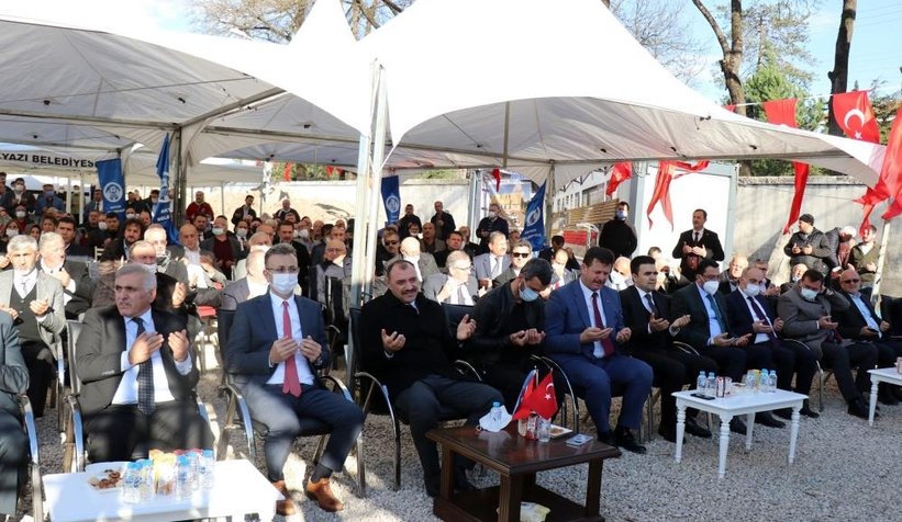 akyazi-spor-kompleksi-nin-temeli-atildimgrum25vaw