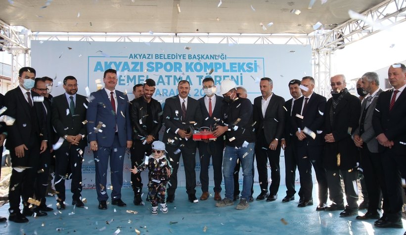 akyazi-spor-kompleksi-nin-temeli-atildimgrum25vaw