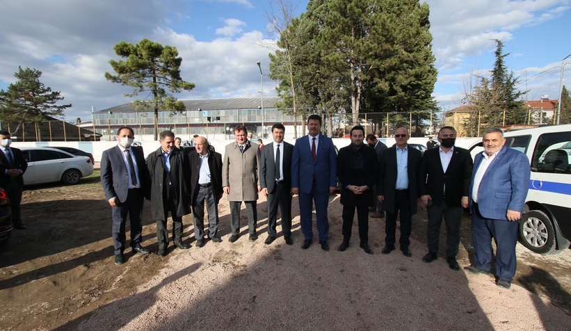 akyazi-spor-kompleksi-nin-temeli-atildimgrum25vaw
