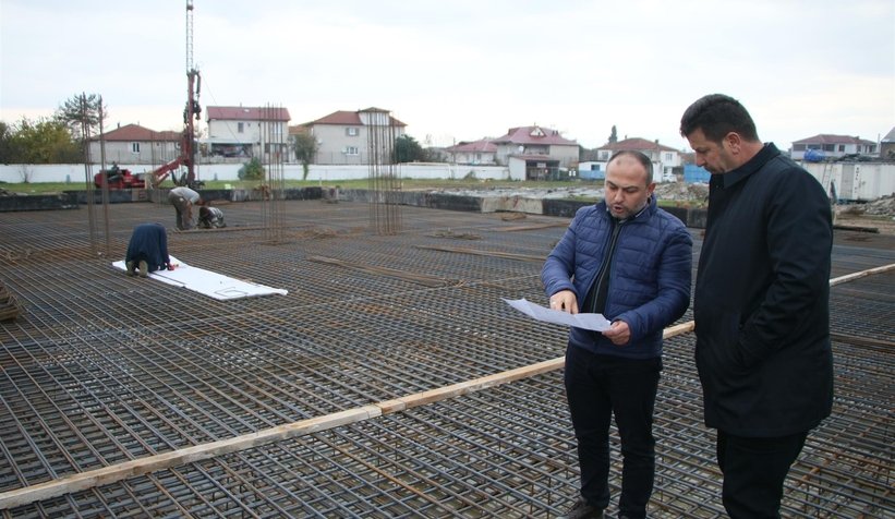 akyazi-spor-kompleksi-nin-temeli-atiliyorntjlmxrzte