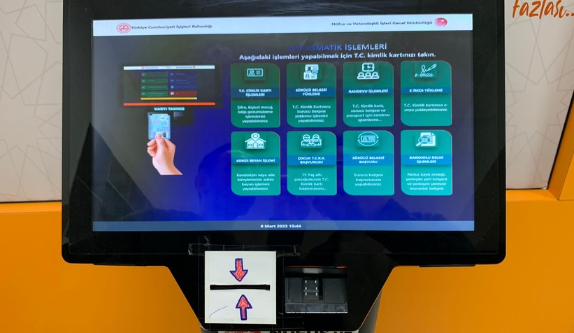 Akyazı'ta nüfusmatik vatandaşların hizmetine sunuldu
