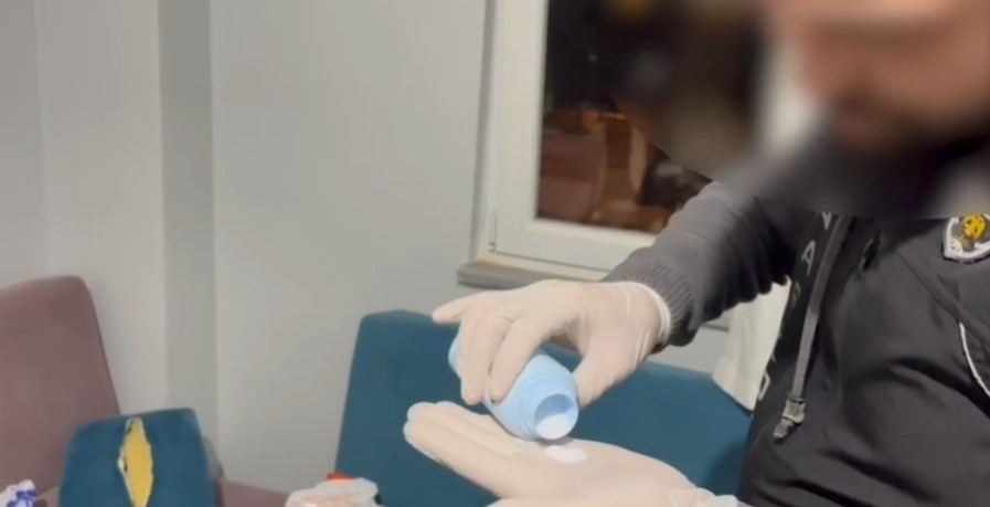 Akyazı ve Adapazarı'nda uyuşturucu operasyonu