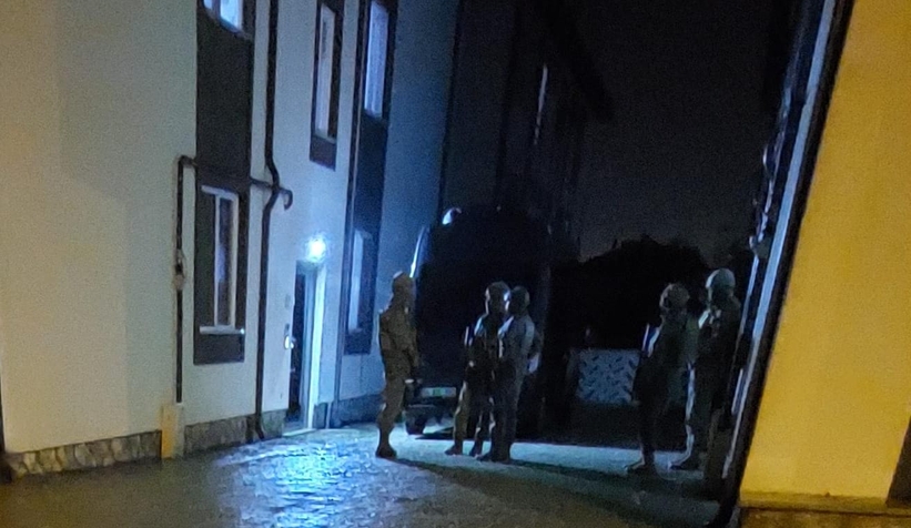 Akyazı ve Adapazarı'nda uyuşturucu operasyonu