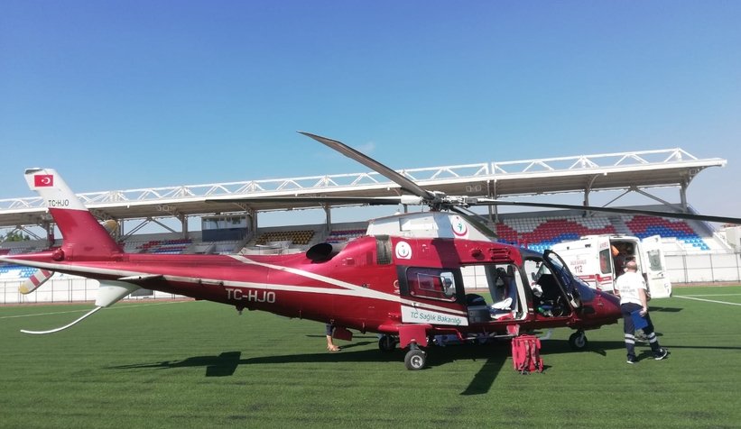 Akyazı'ya ambulans helikopter ile nakledildi