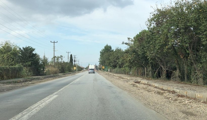 Akyazı'ya ulaşımı sağlayacak köprü tepki topladı