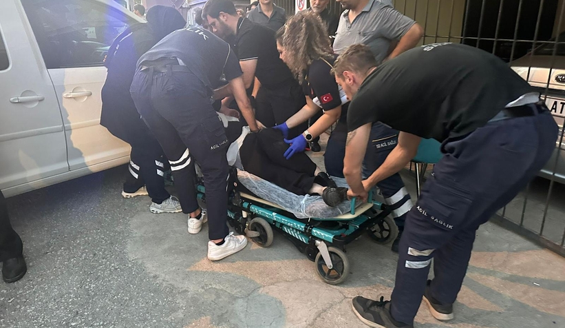 Akyazıda bir genç ölü bulundu