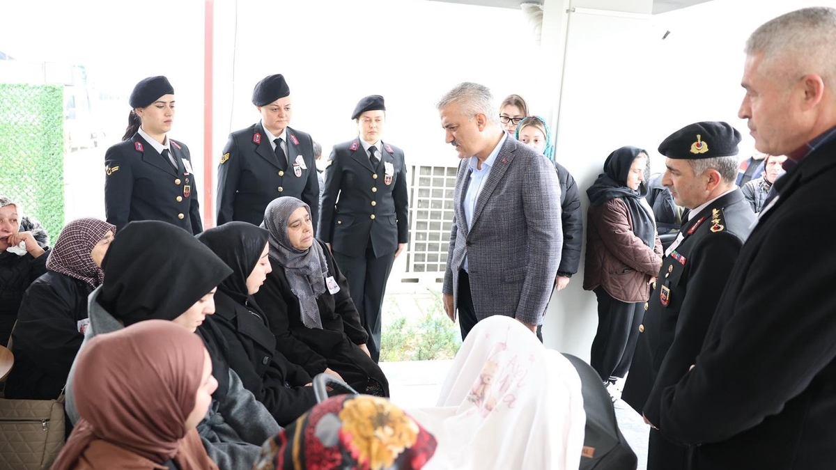 Akyazı’da görev yapmıştı; Uzman çavuş kalp krizi sonucu hayatını kaybetti