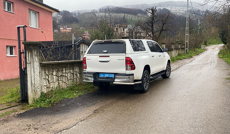 Akyazıda hırsızlık girişimi