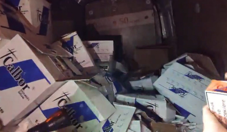 Akyazıda hırsızlık girişimi