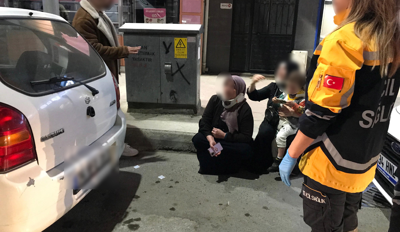 Akyazıda kaza: 5 yaralı