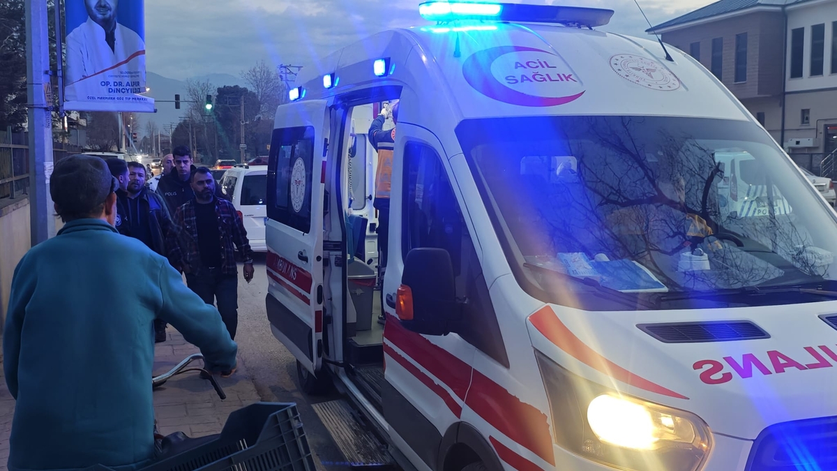 Akyazı’da korku dolu anlar: Hamile kadın kurtarıldı