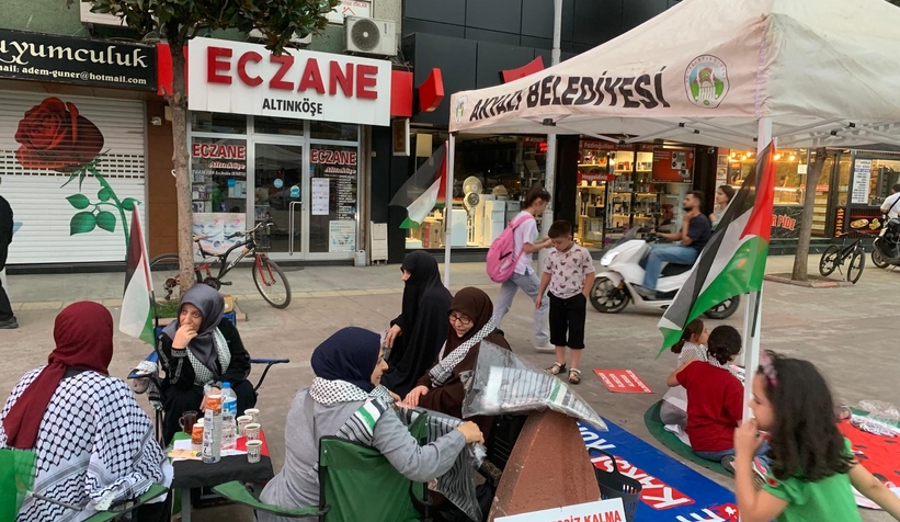 Akyazı’da Mazlumlar İçin Vicdan Nöbeti Başladı