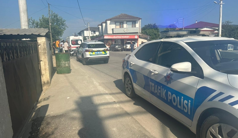 Akyazı’da motosiklet ile otomobil çarpıştı: 1 yaralı