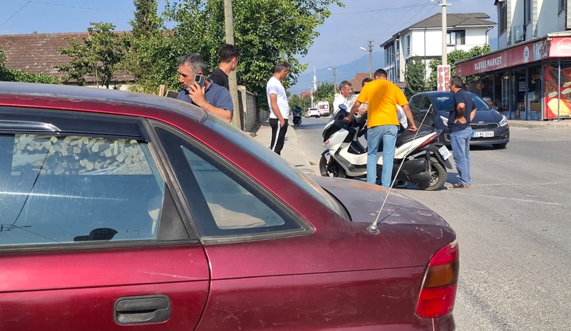 Akyazı’da motosiklet ile otomobil çarpıştı: 1 yaralı