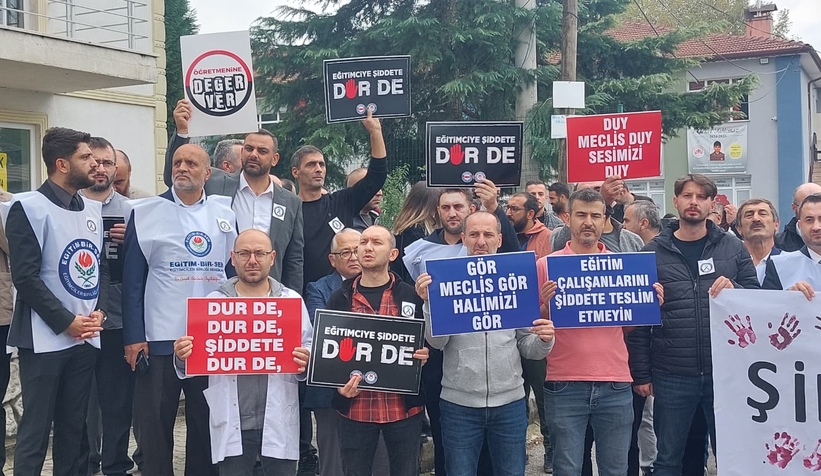 akyazida-ogretmene-saldiri-egitim-camiasi-tepkilivetks25lbk
