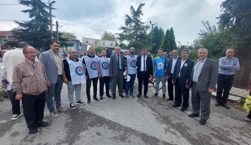 akyazida-ogretmene-saldiri-egitim-camiasi-tepkilivetks25lbk