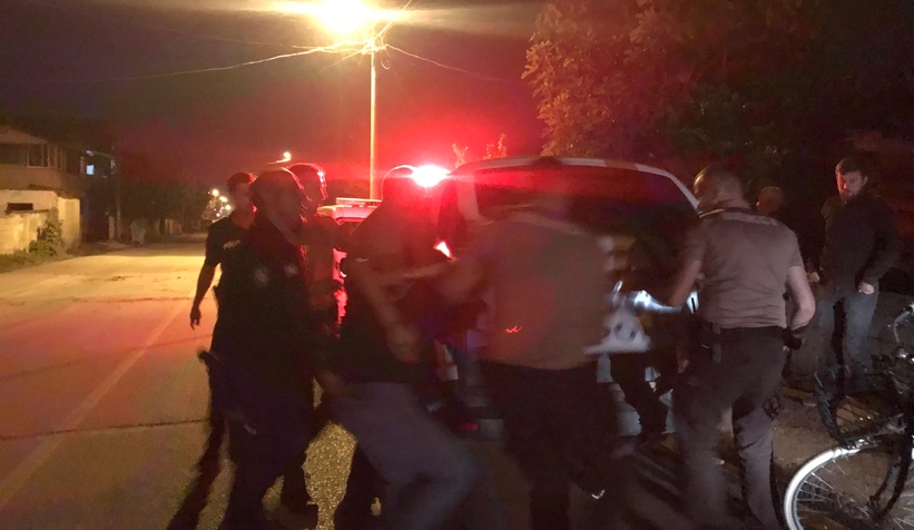 Akyazıda olaylı gece