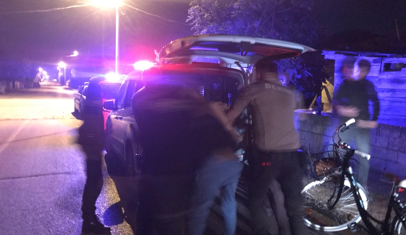 Akyazıda olaylı gece