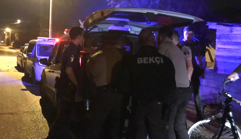 Akyazıda olaylı gece