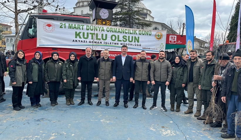 akyazida-orman-haftasind-aucretsiz-fidan-dagitildiwlhzujdtb2