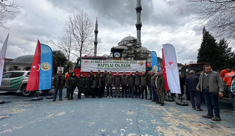 akyazida-orman-haftasind-aucretsiz-fidan-dagitildiwlhzujdtb2