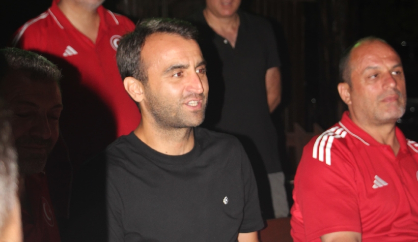 akyazida-ornek-bulusma-karaoglan-sporcularla-bir-aradayxrtvwjzcx