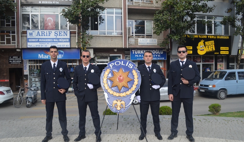 akyazida-polis-haftasi-kutlandiennva3bxot