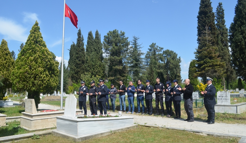akyazida-polis-haftasi-kutlandiennva3bxot