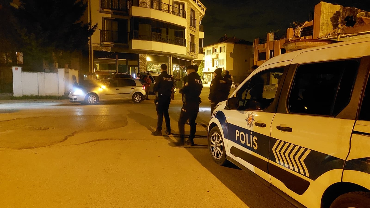 Akyazı’da Polis ve Bekçi Ekiplerinden Geniş Çaplı Asayiş Uygulaması