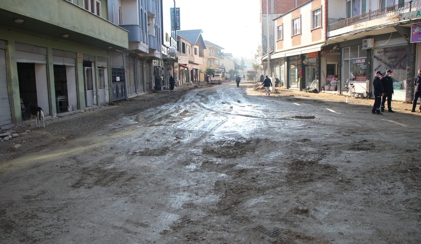 Akyazı’da projeler tek tek hayata geçiyor