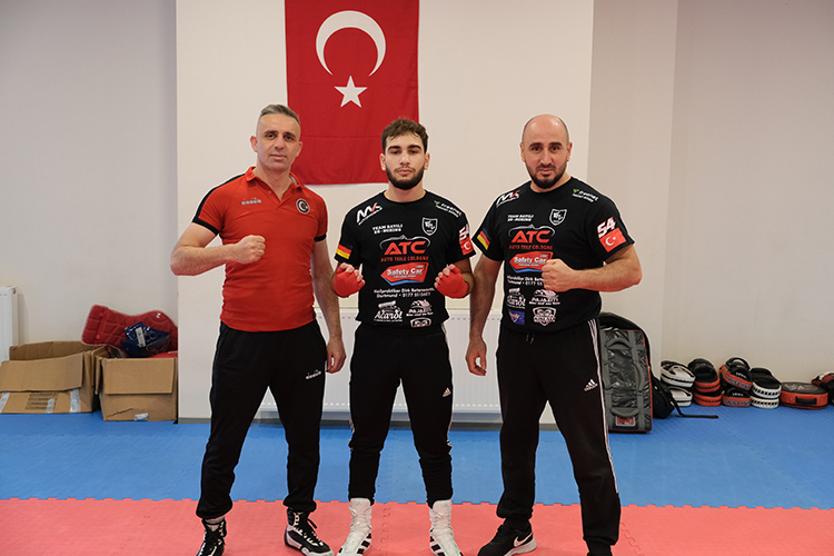 akyazili-boksorun-hedefi-siyonluksglrbvk5qw
