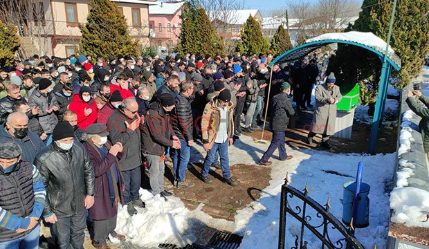 Akyazılı cinayet kurbanı Erdem Özdemir'e acı veda