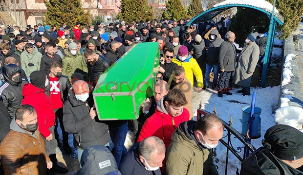 Akyazılı cinayet kurbanı Erdem Özdemir'e acı veda