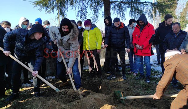Akyazılı cinayet kurbanı Erdem Özdemir'e acı veda