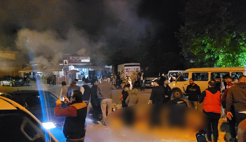 Akyazılı iş adamı Ömer Peker den zafer kutlaması