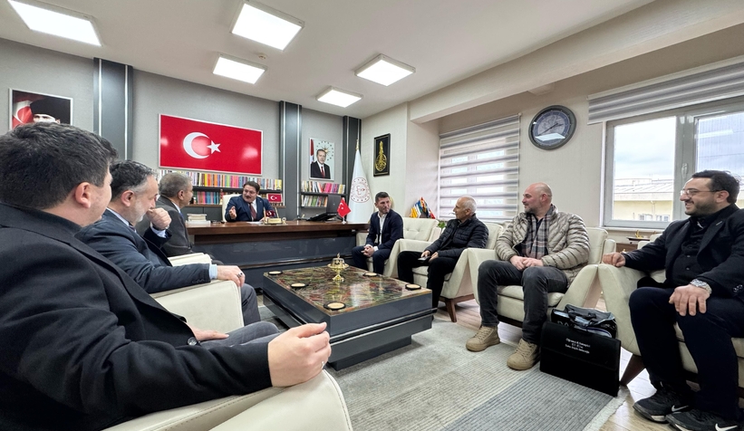 akyazili-is-insanlarindan-osel-projesi-icin-milli-egitim-muduru-ne-ziyaretbef4s3zubu