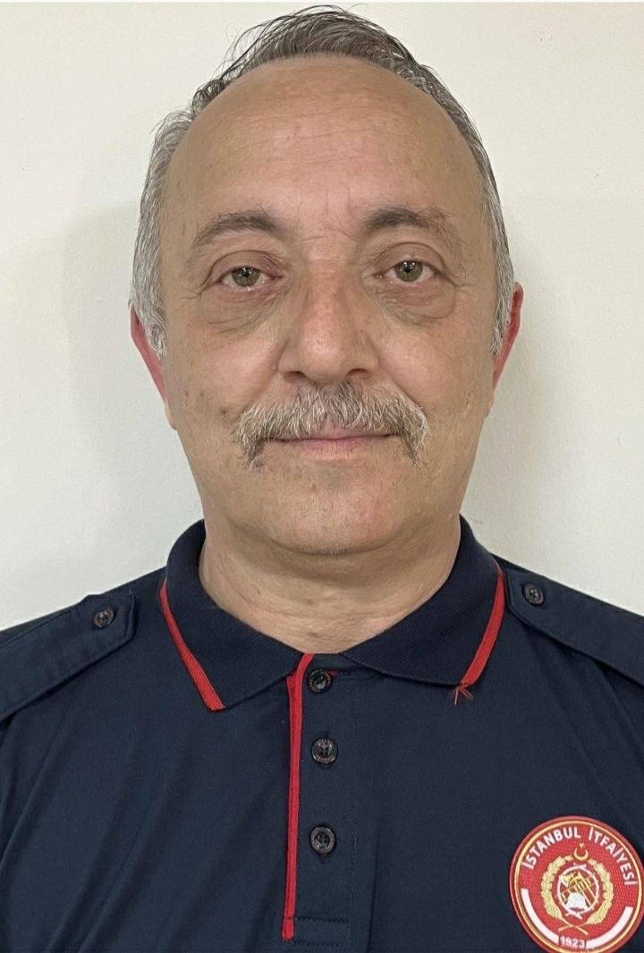 Akyazılı itfaiyeciye acı veda