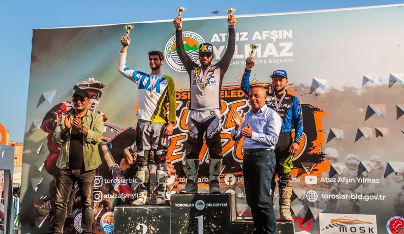 Akyazılı sporcular üçüncü oldu