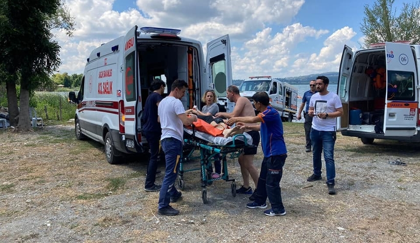Sapanca Gölü'ne giren nişanlısı gözlerinin önünde boğuldu