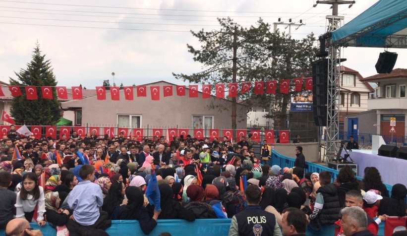 akyazililar-miting-alanini-doldurduudnzmvnfl2