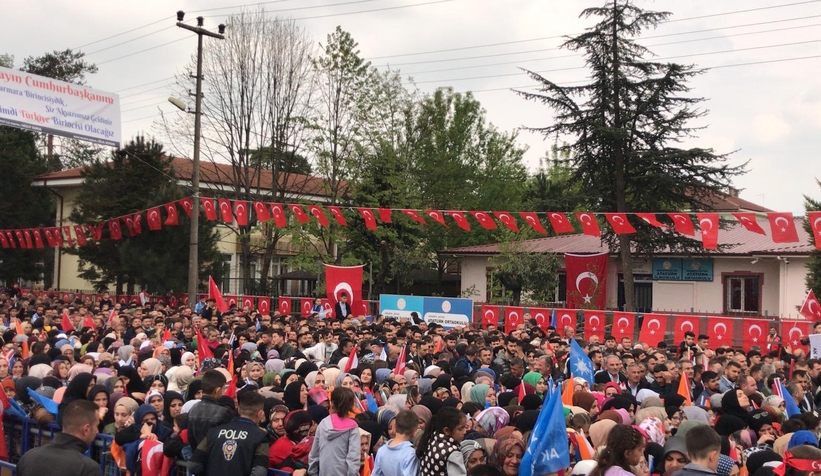 akyazililar-miting-alanini-doldurduudnzmvnfl2