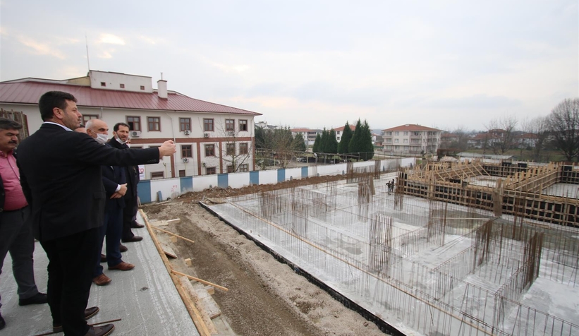 Akyazı’nın geleceği için çalışıyoruz