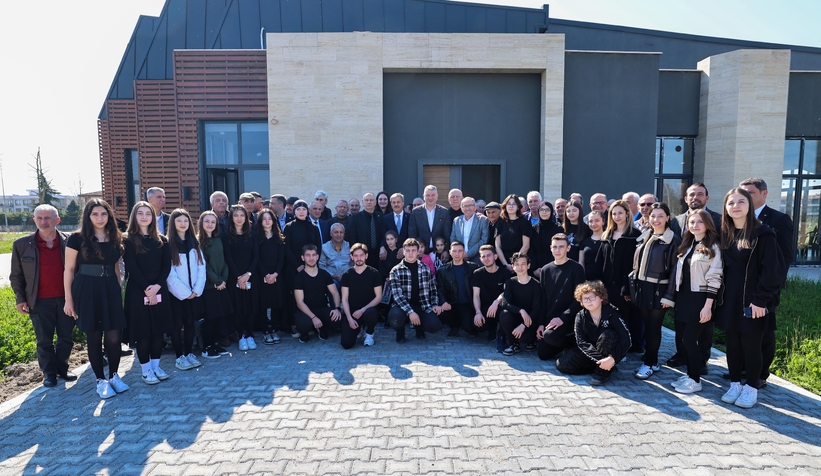 Alemdar Abhaz Derneği’ni ziyaret etti