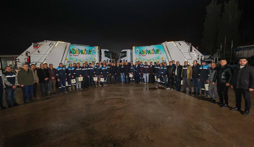 alemdar-isiksu-ve-atalay-yeni-yili-temizlik-iscileriyle-karsiladiv3hmdw5xnw