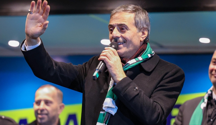 Alemdar seçim çalışmalarına Serdivan ile devam etti