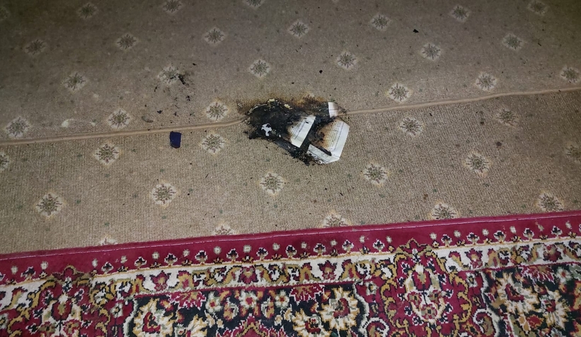 Alev alev yanan depoda kundaklama şüphesi