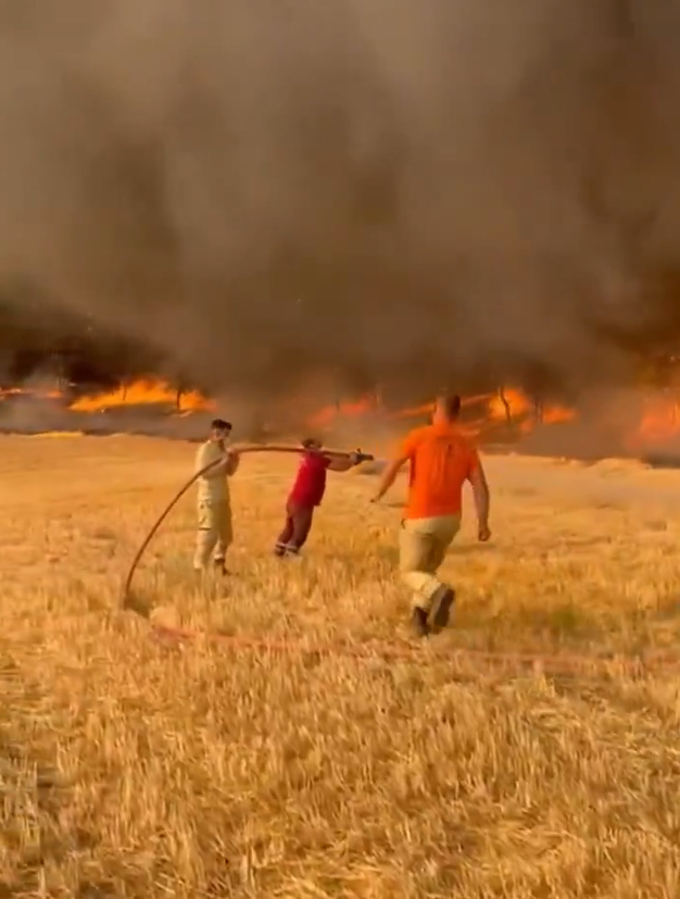 Alev hortumu böyle görüntülendi.